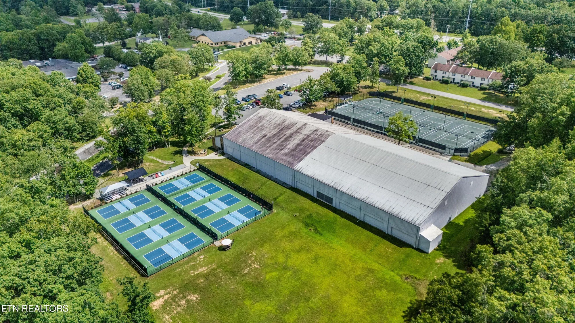 Property Slideshow image 50 of 57 | 22 meadowlark cir, Crossville, TN, 38558