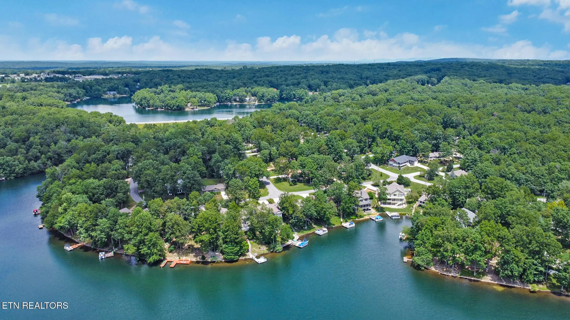 Property Slideshow image 35 of 38 | 113 ashdown ln, Crossville, TN, 38558