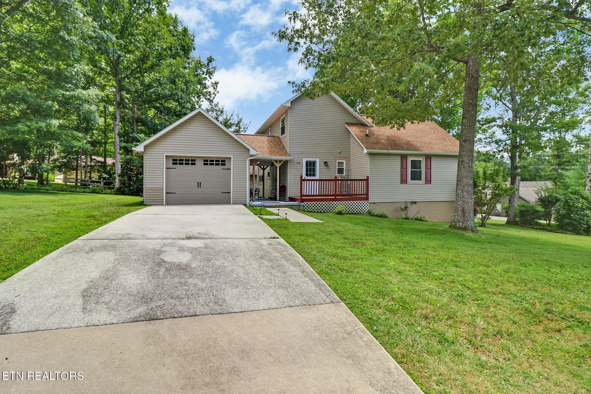 Property Slideshow image 3 of 38 | 113 ashdown ln, Crossville, TN, 38558