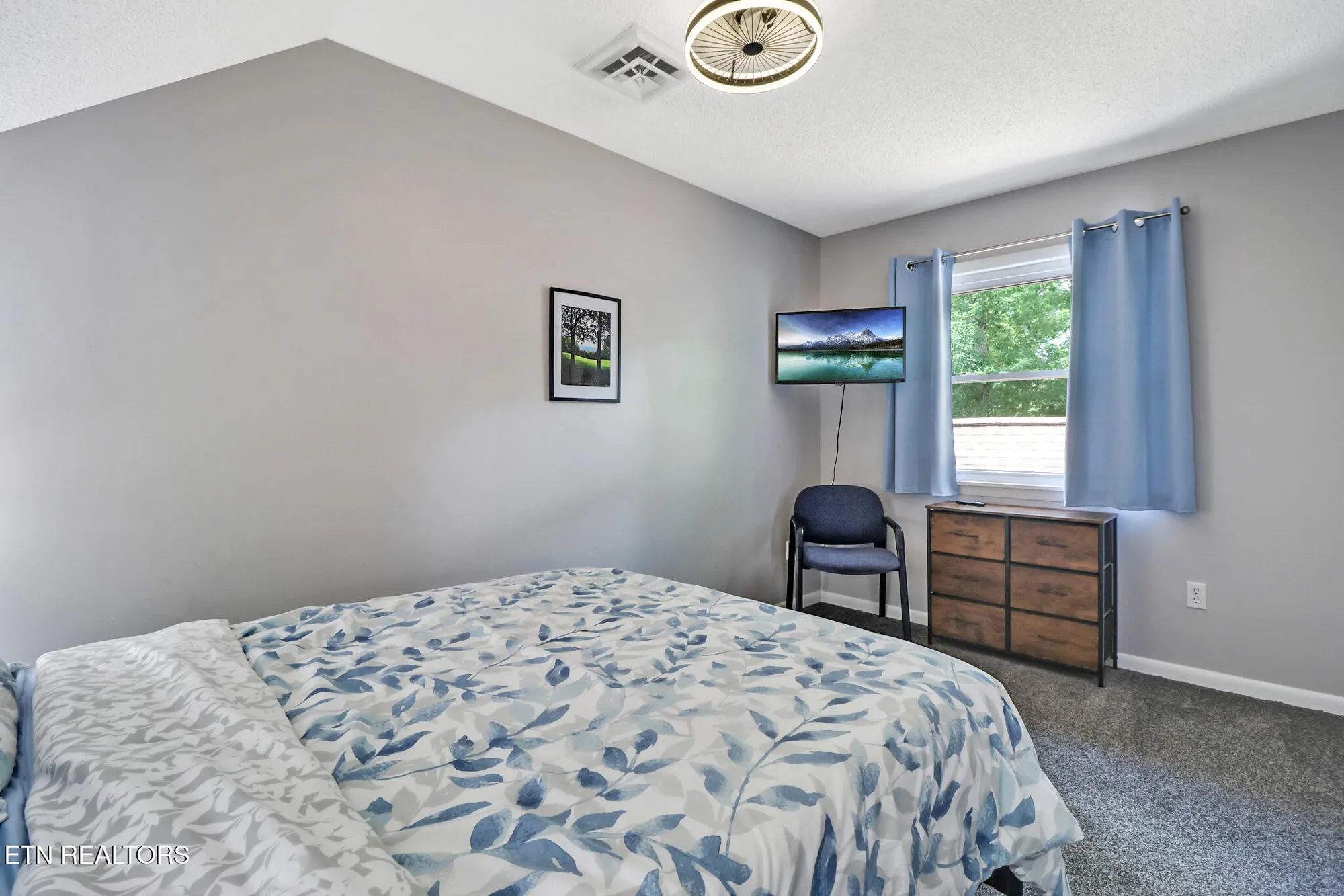 Property Slideshow image 31 of 38 | 113 ashdown ln, Crossville, TN, 38558