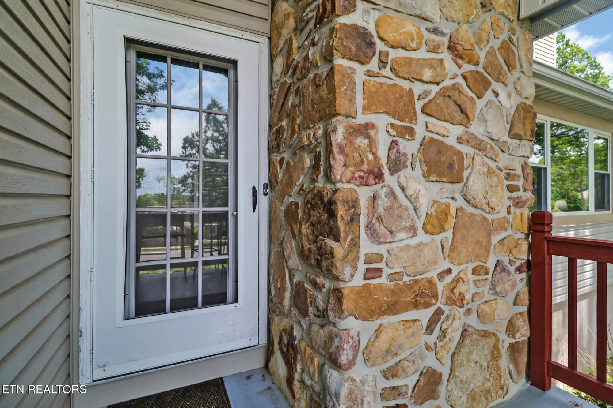 Property Slideshow image 6 of 38 | 113 ashdown ln, Crossville, TN, 38558