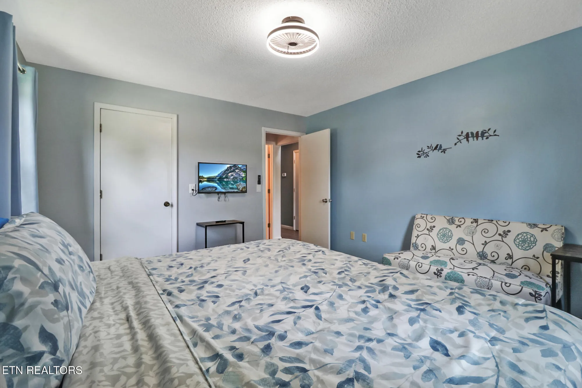 Property Slideshow image 15 of 38 | 113 ashdown ln, Crossville, TN, 38558