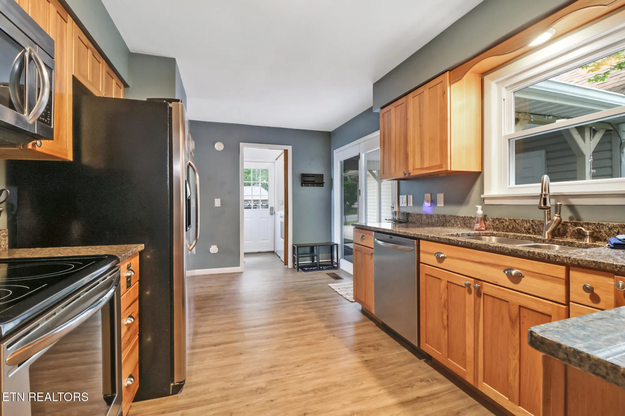 Property Slideshow image 25 of 38 | 113 ashdown ln, Crossville, TN, 38558