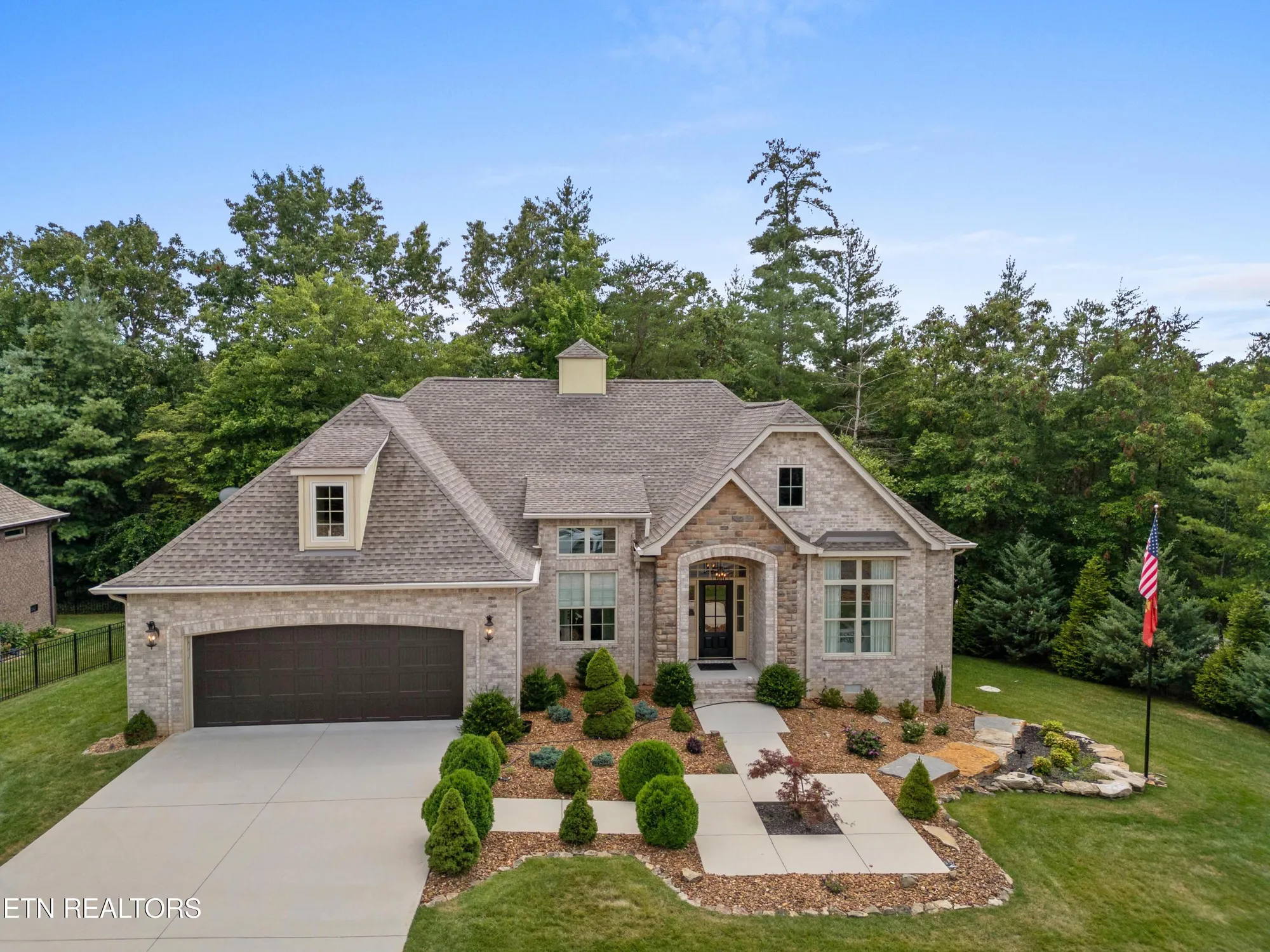 Property Slideshow image 2 of 38 | 10 inwood dr, Crossville, TN, 38558