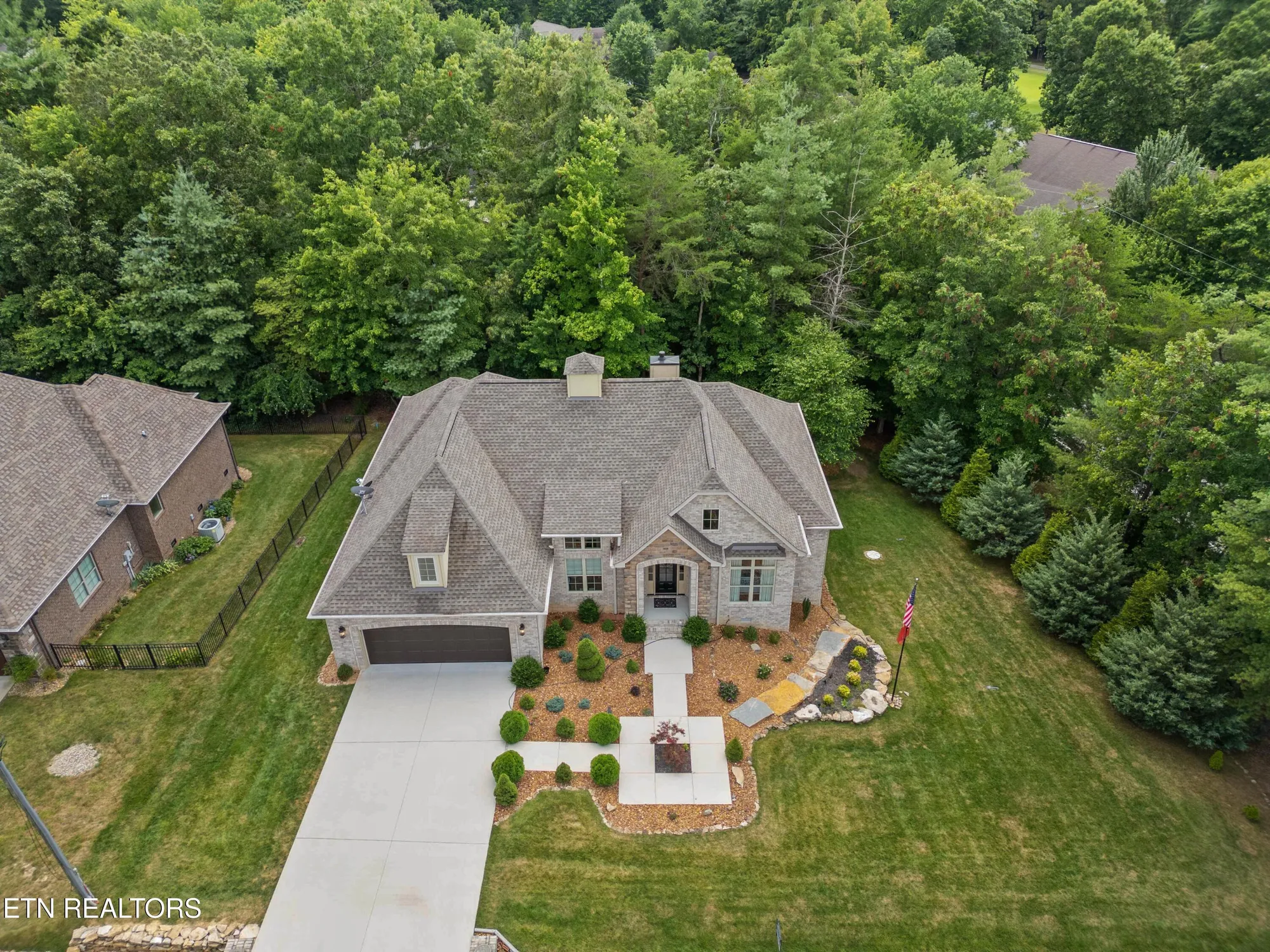 Property Slideshow image 5 of 38 | 10 inwood dr, Crossville, TN, 38558