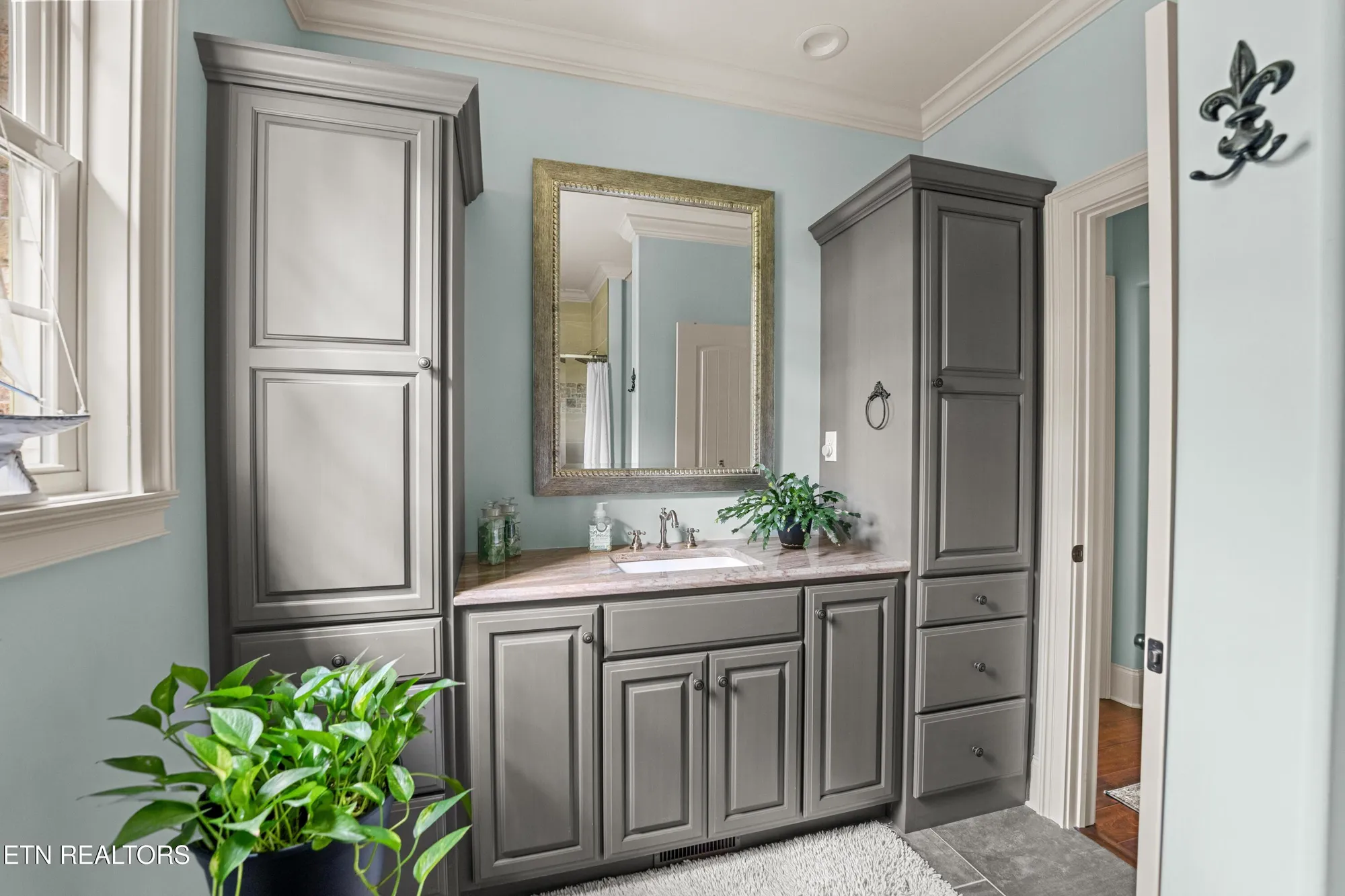 Property Slideshow image 29 of 38 | 10 inwood dr, Crossville, TN, 38558