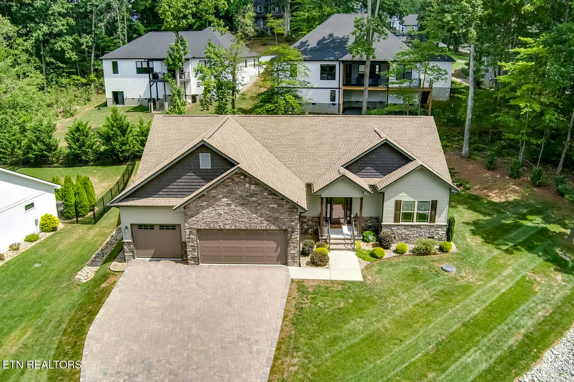 Property Slideshow image 7 of 51 | 244 chuniloti way, Loudon, TN, 37774