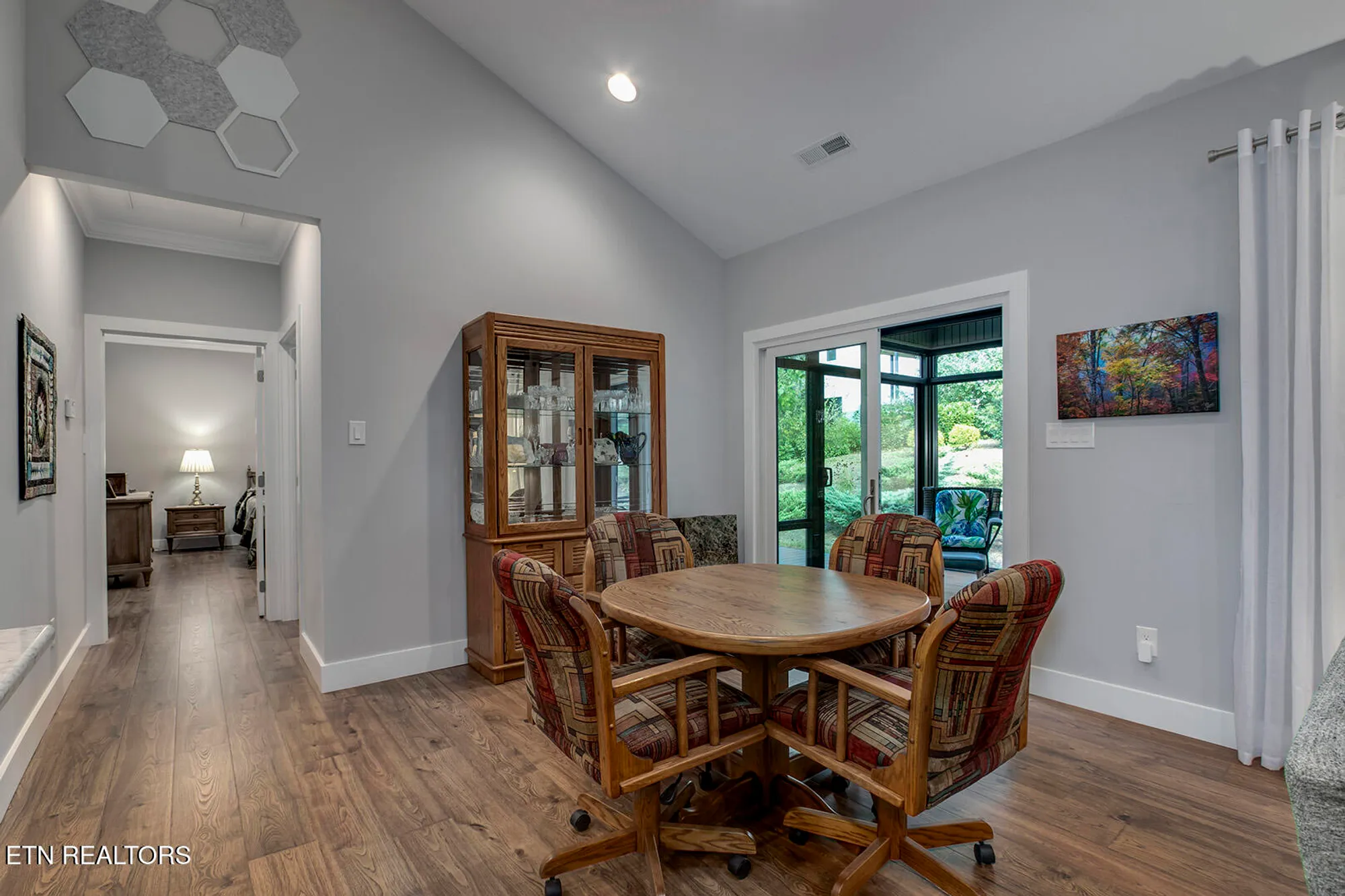 Property Slideshow image 15 of 51 | 244 chuniloti way, Loudon, TN, 37774