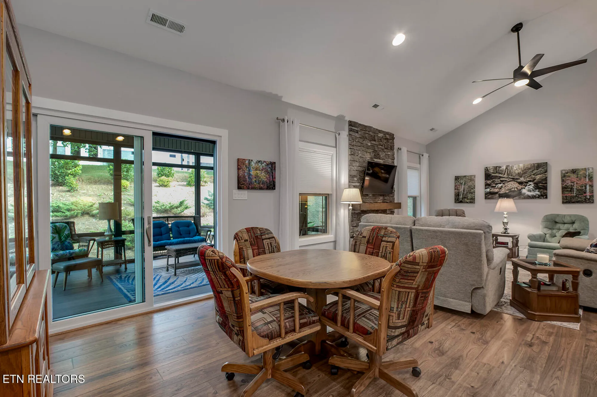 Property Slideshow image 16 of 51 | 244 chuniloti way, Loudon, TN, 37774