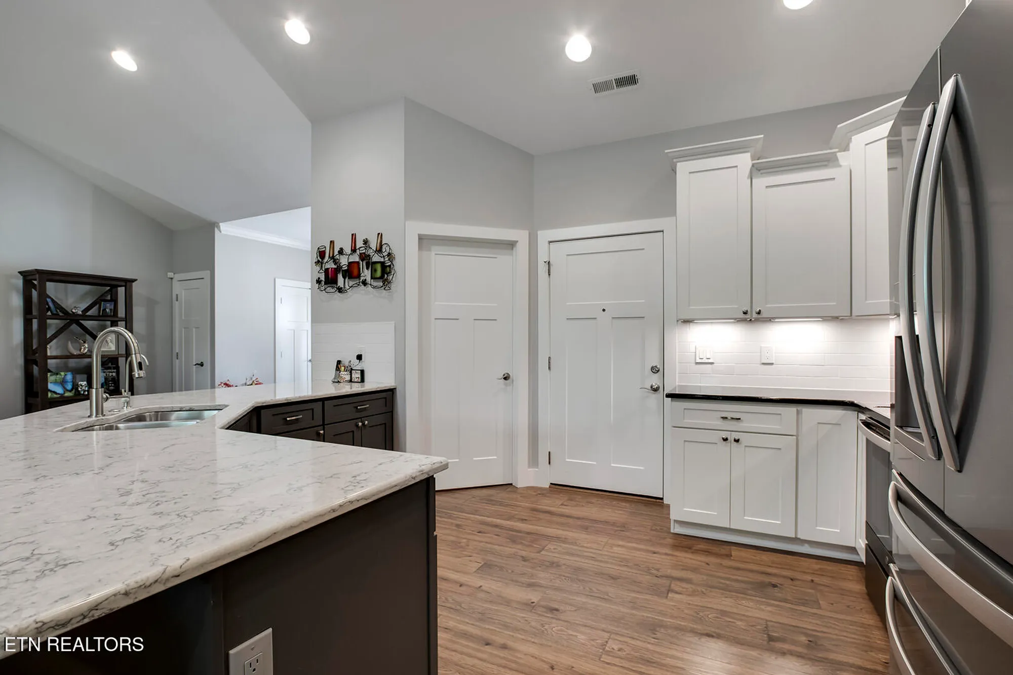 Property Slideshow image 21 of 51 | 244 chuniloti way, Loudon, TN, 37774