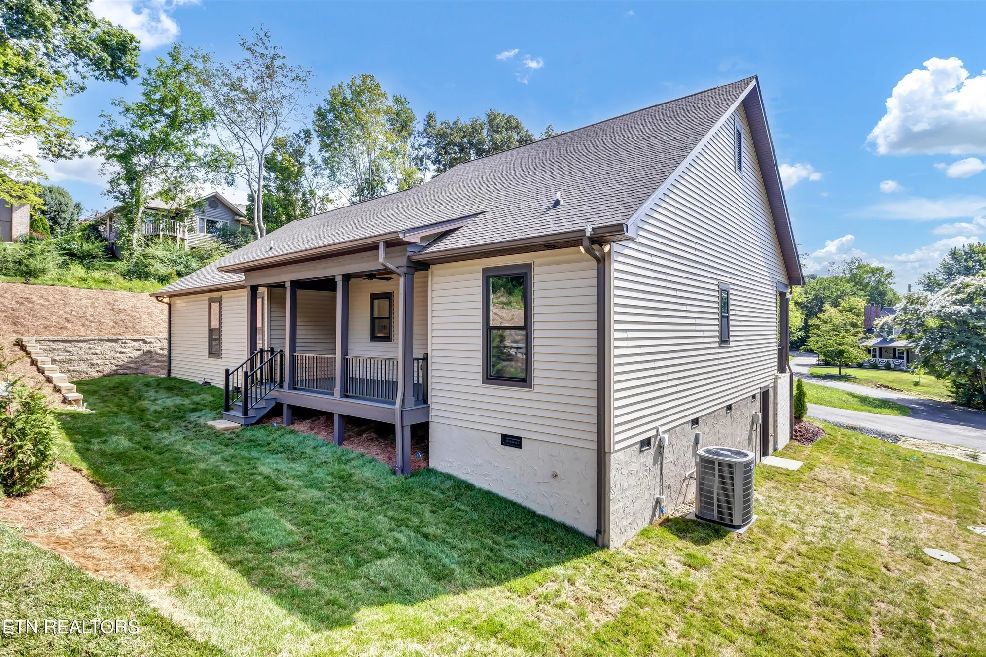 Property Slideshow image 36 of 36 | 204 kawga ln, Loudon, TN, 37774