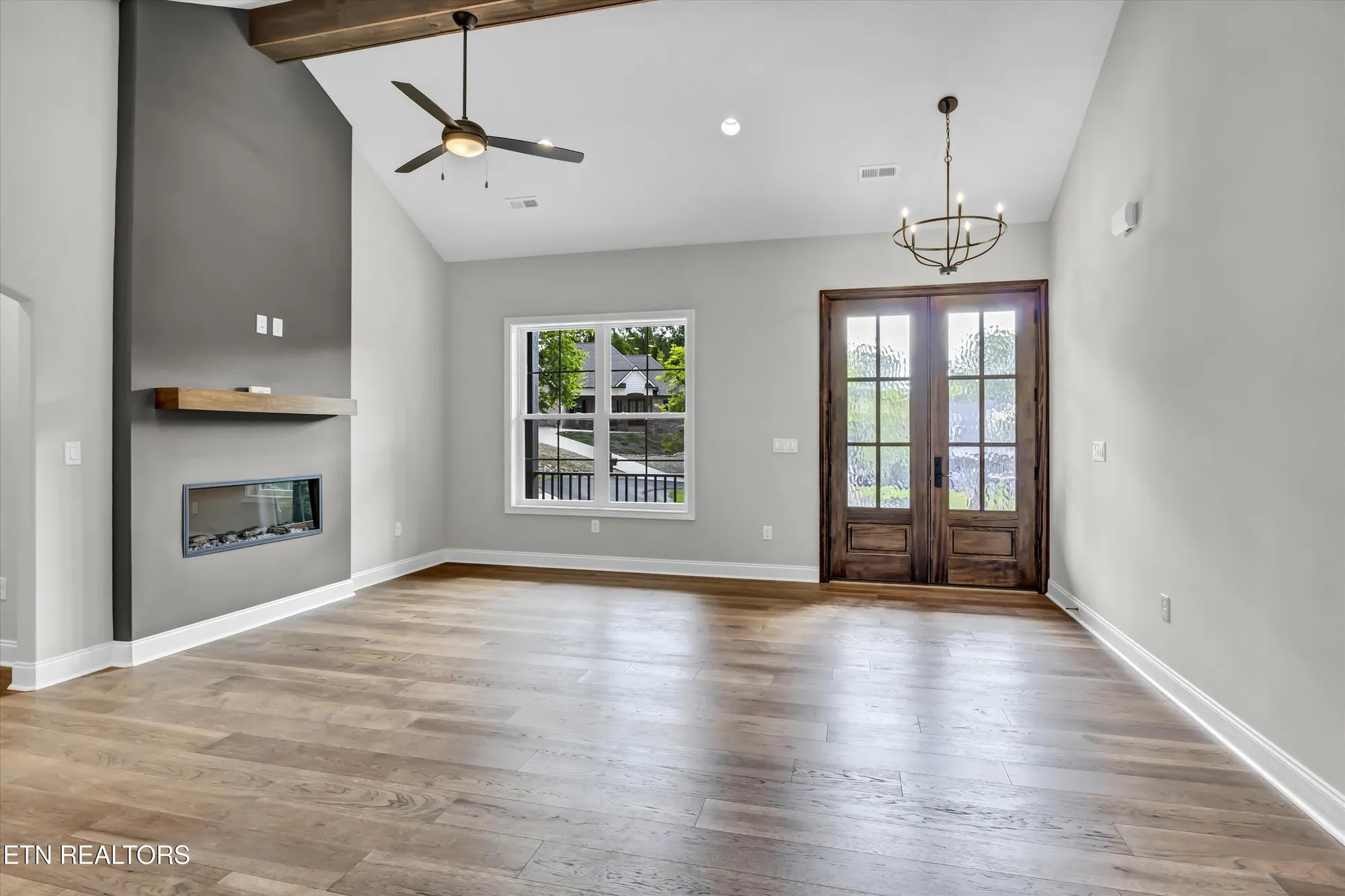 Property Slideshow image 11 of 36 | 204 kawga ln, Loudon, TN, 37774