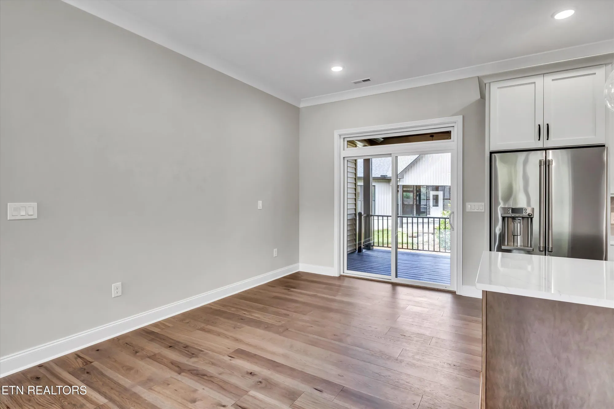Property Slideshow image 16 of 36 | 204 kawga ln, Loudon, TN, 37774