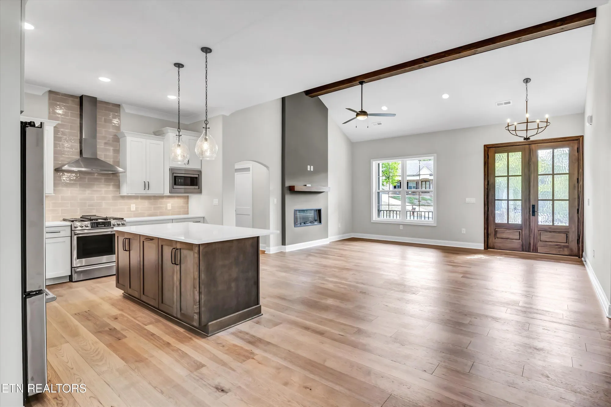 Property Slideshow image 17 of 36 | 204 kawga ln, Loudon, TN, 37774