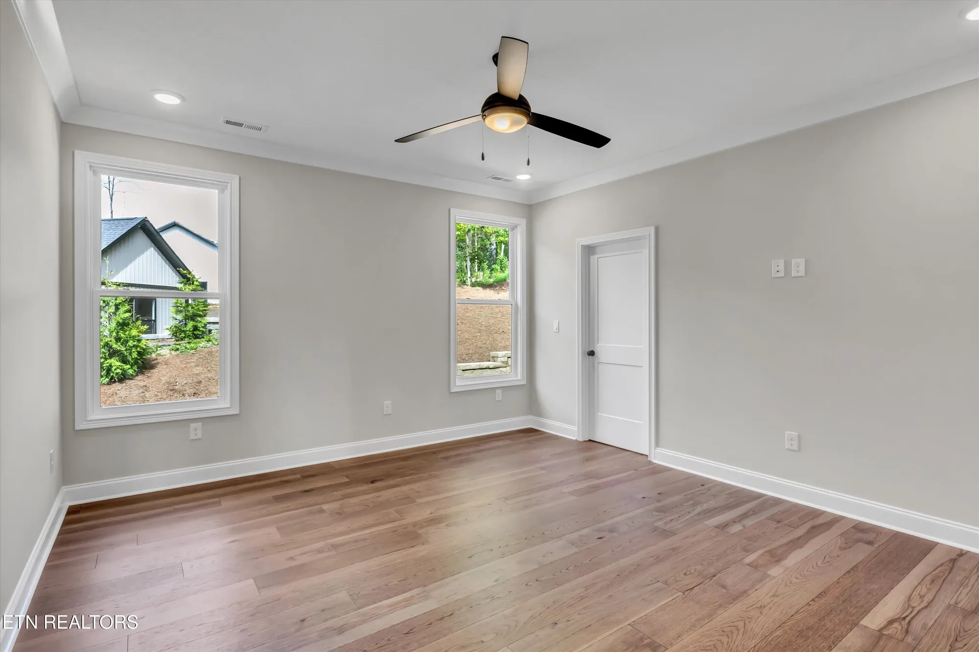 Property Slideshow image 23 of 36 | 204 kawga ln, Loudon, TN, 37774