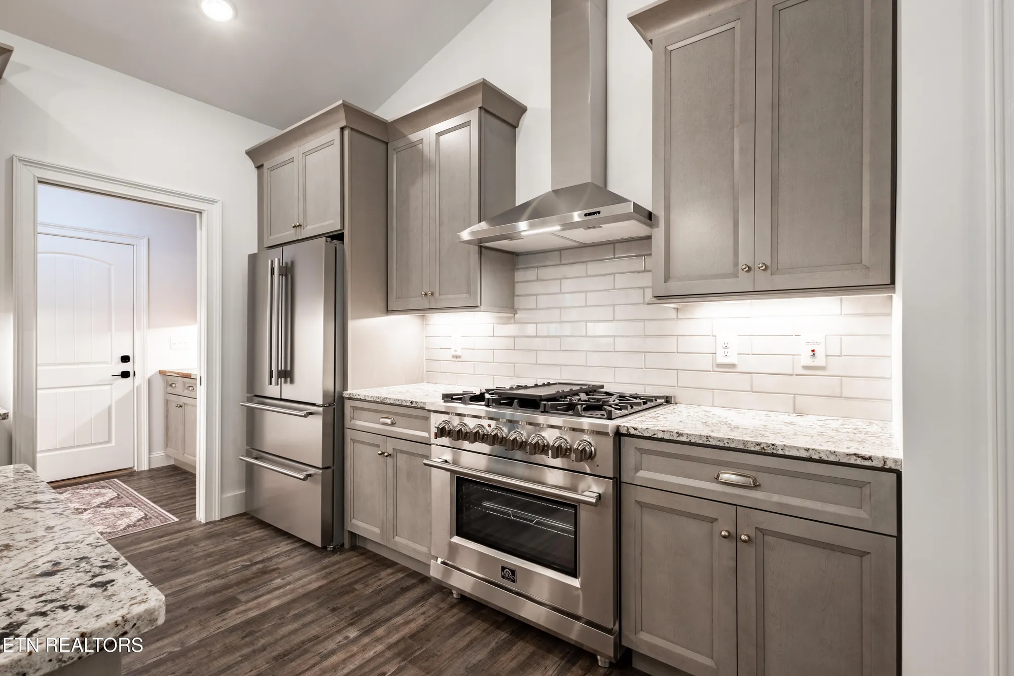 Property Slideshow image 13 of 57 | 701 westchester dr, Crossville, TN, 38558