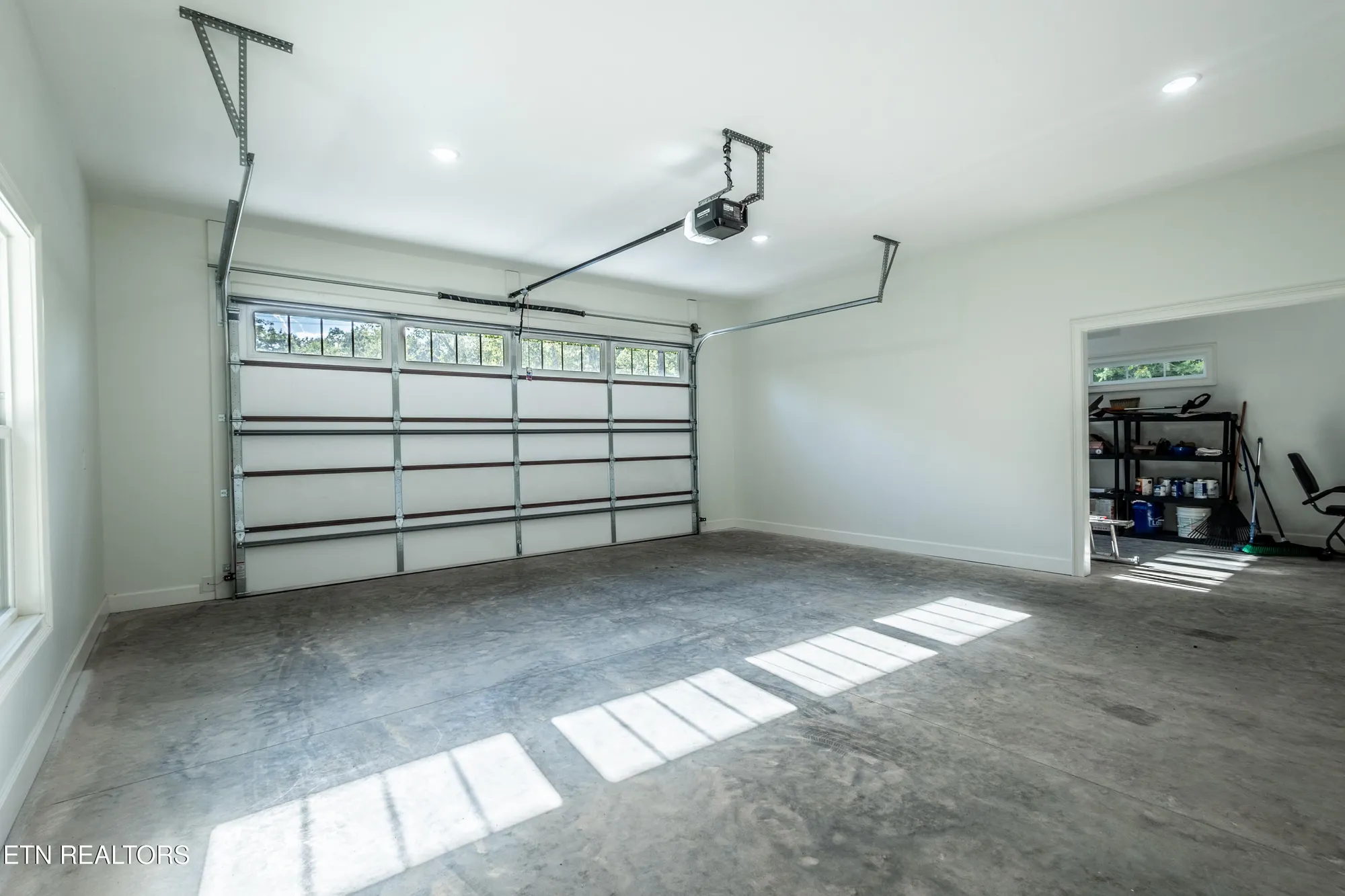Property Slideshow image 24 of 57 | 701 westchester dr, Crossville, TN, 38558