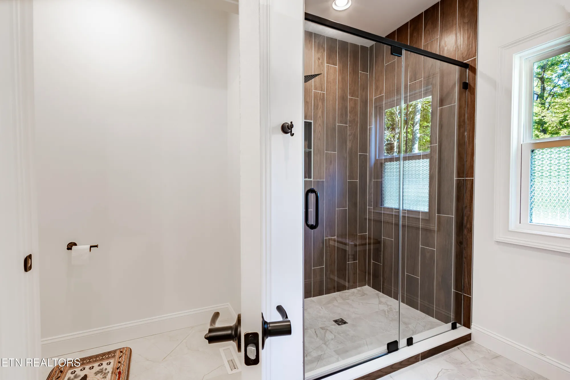 Property Slideshow image 17 of 57 | 701 westchester dr, Crossville, TN, 38558