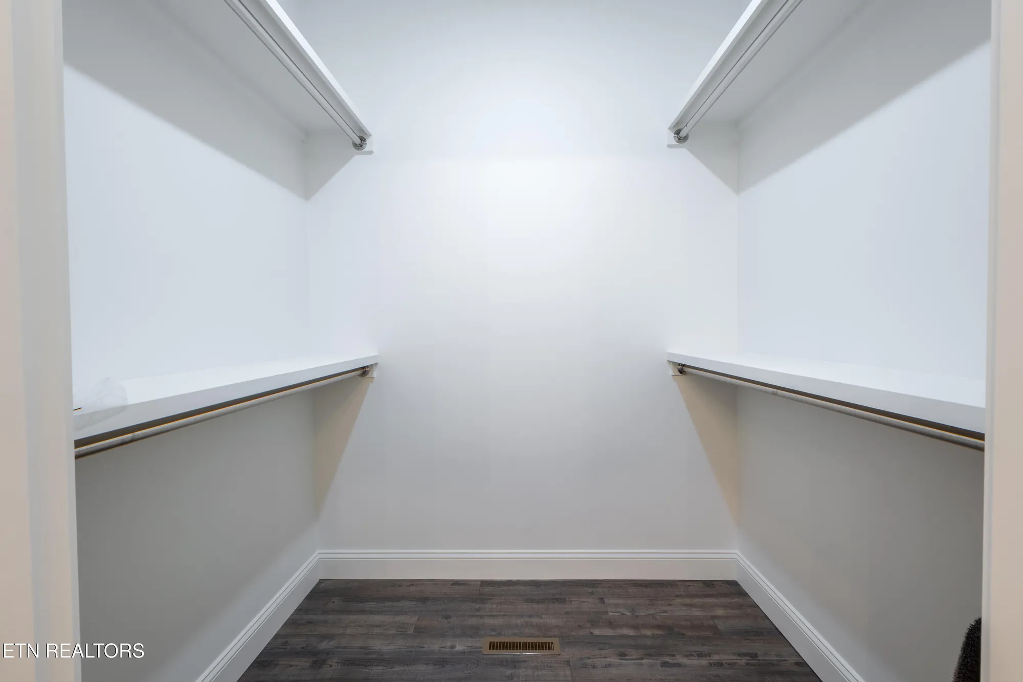 Property Slideshow image 18 of 57 | 701 westchester dr, Crossville, TN, 38558