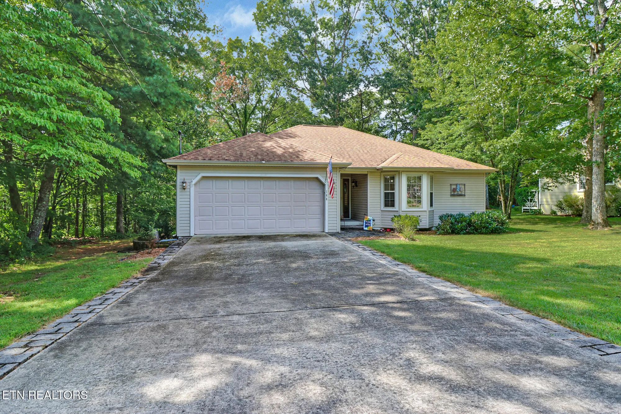 Property Slideshow image 4 of 36 | 144 pomeroy dr, Crossville, TN, 38558
