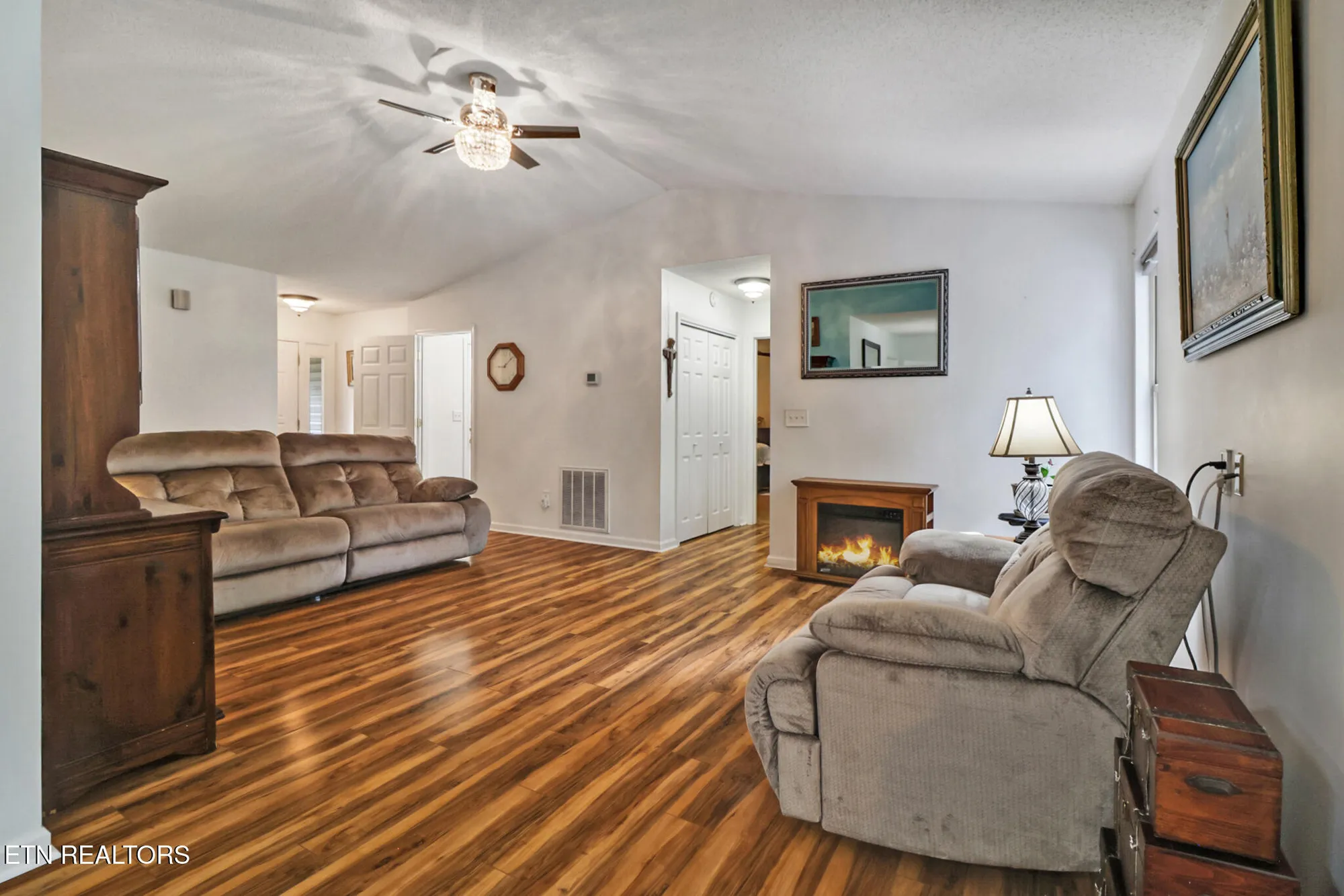 Property Slideshow image 9 of 36 | 144 pomeroy dr, Crossville, TN, 38558