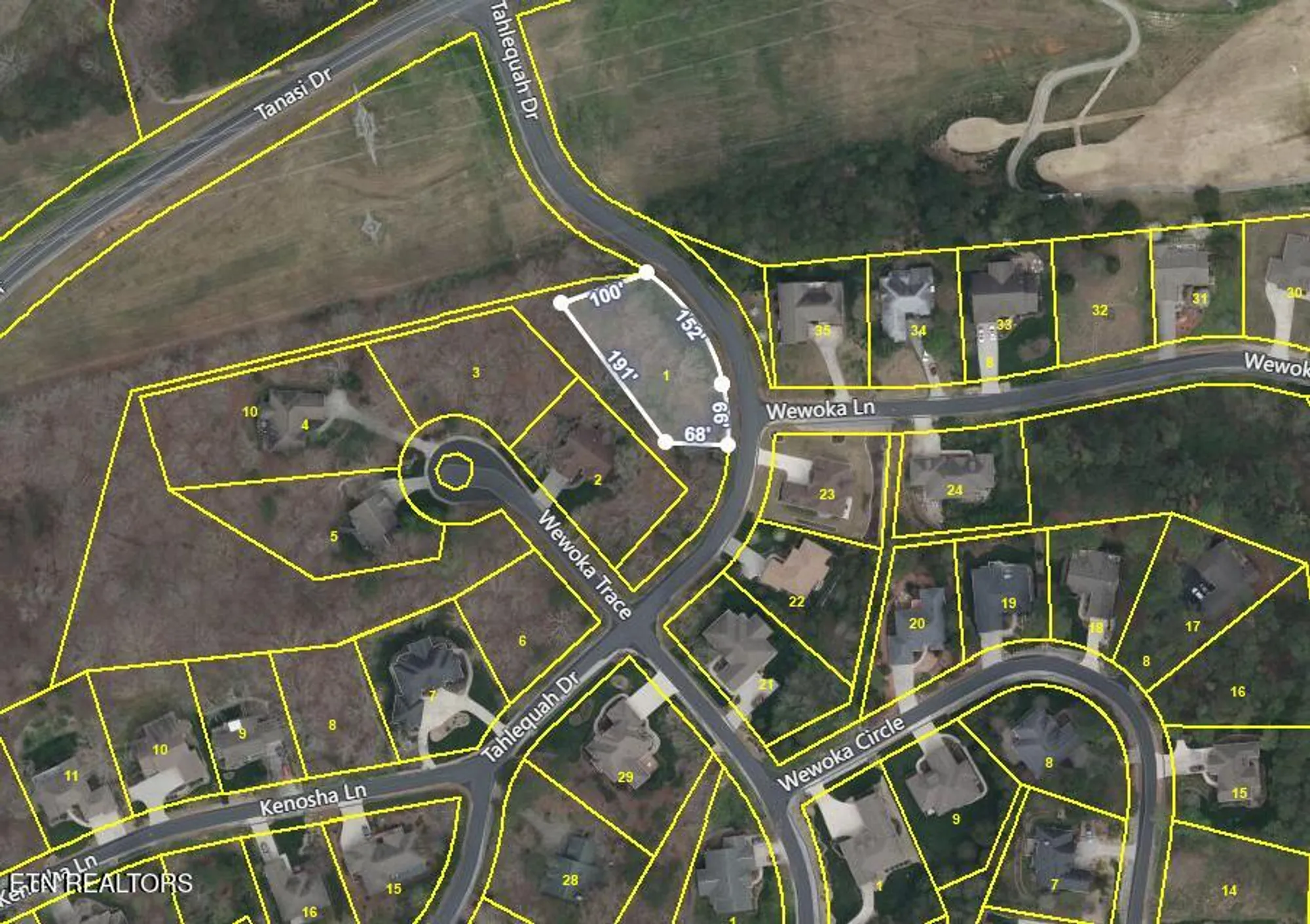 Property Slideshow image 5 of 6 | 325 tahlequah dr, Loudon, TN, 37774