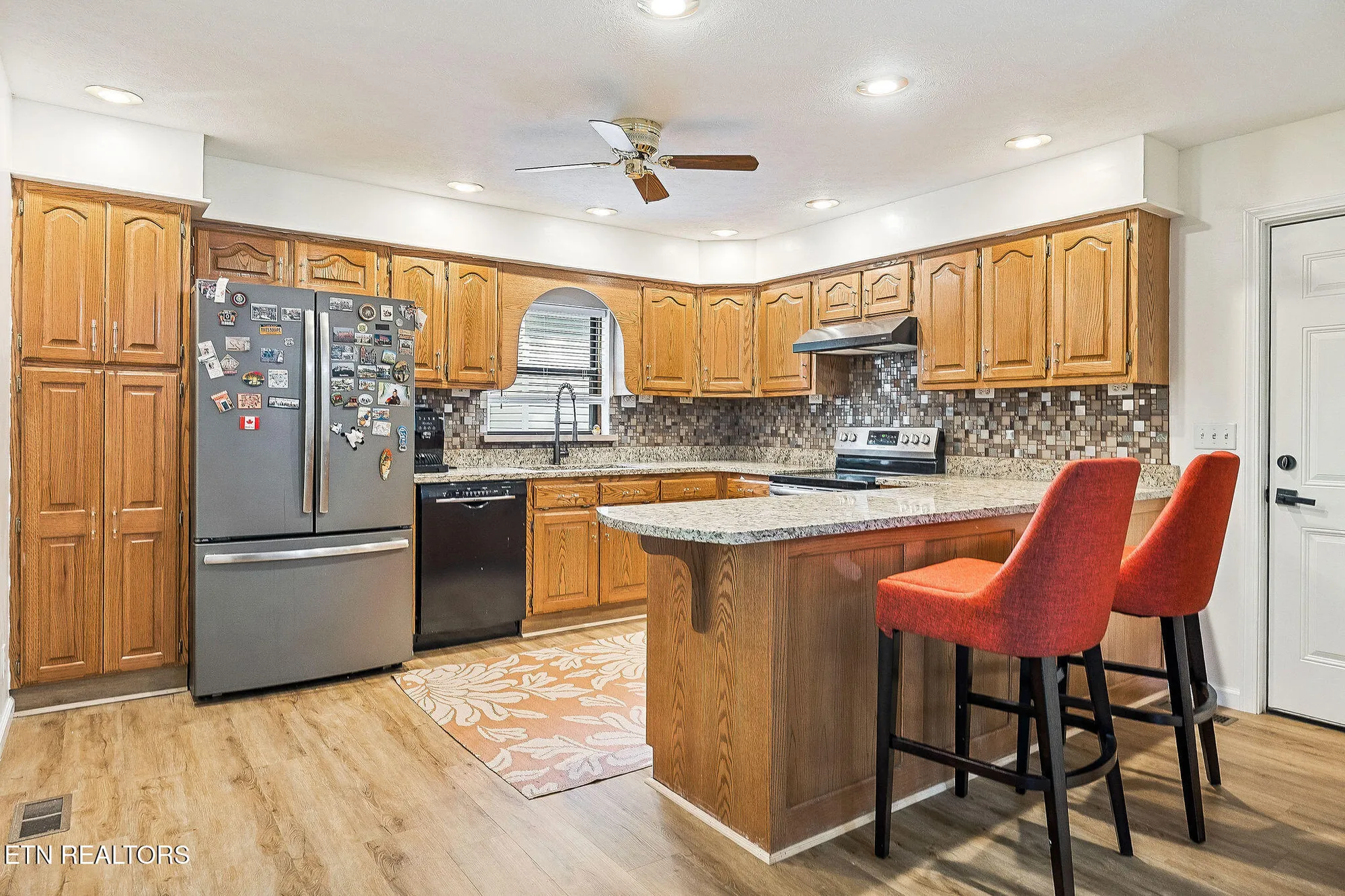 Property Slideshow image 12 of 38 | 145 anglewood dr, Crossville, TN, 38558