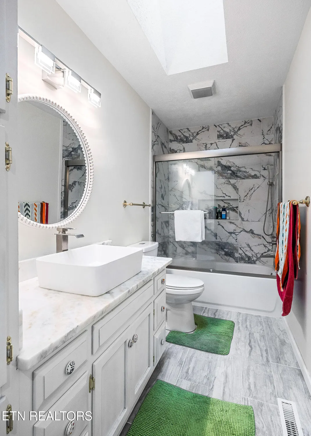 Property Slideshow image 29 of 38 | 145 anglewood dr, Crossville, TN, 38558