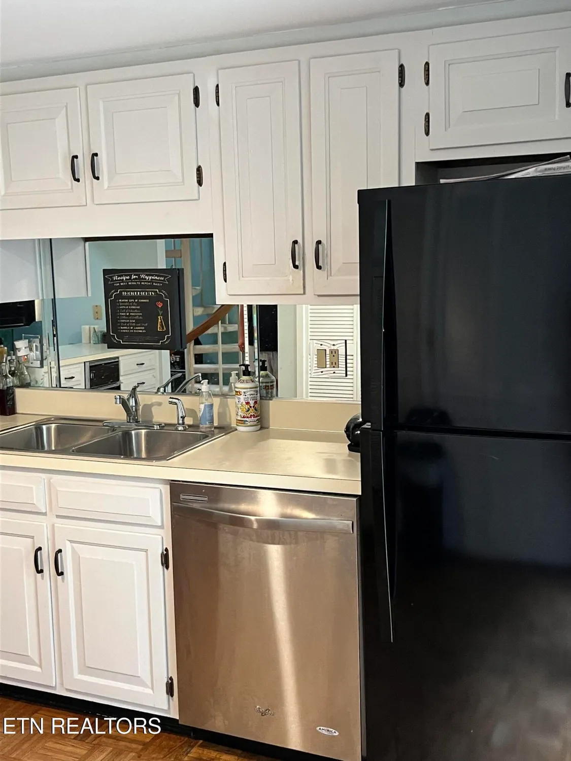 Property Slideshow image 12 of 41 | 524 druid lndg, Crossville, TN, 38558