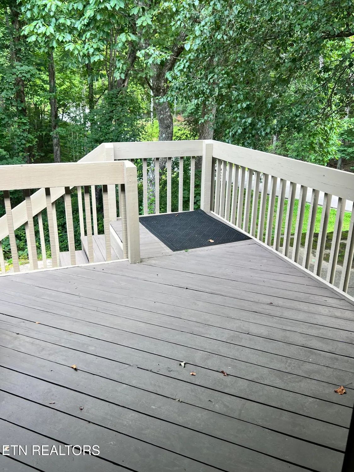 Property Slideshow image 36 of 41 | 524 druid lndg, Crossville, TN, 38558