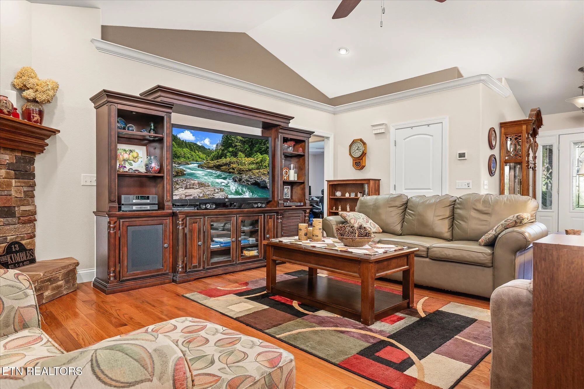 Property Slideshow image 9 of 58 | 13 kenwood ct, Crossville, TN, 38558
