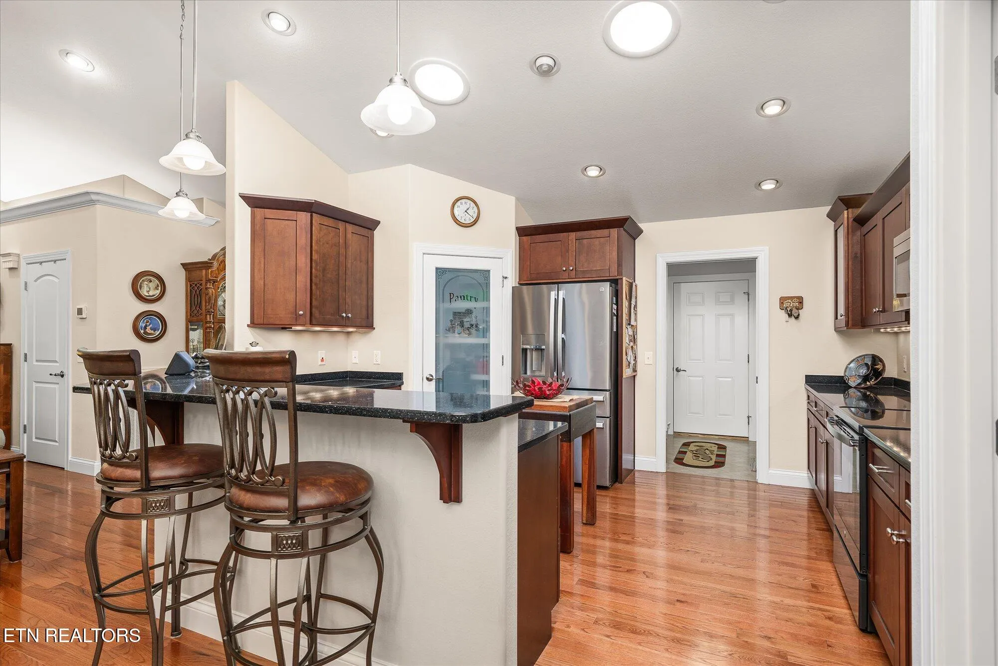 Property Slideshow image 14 of 58 | 13 kenwood ct, Crossville, TN, 38558