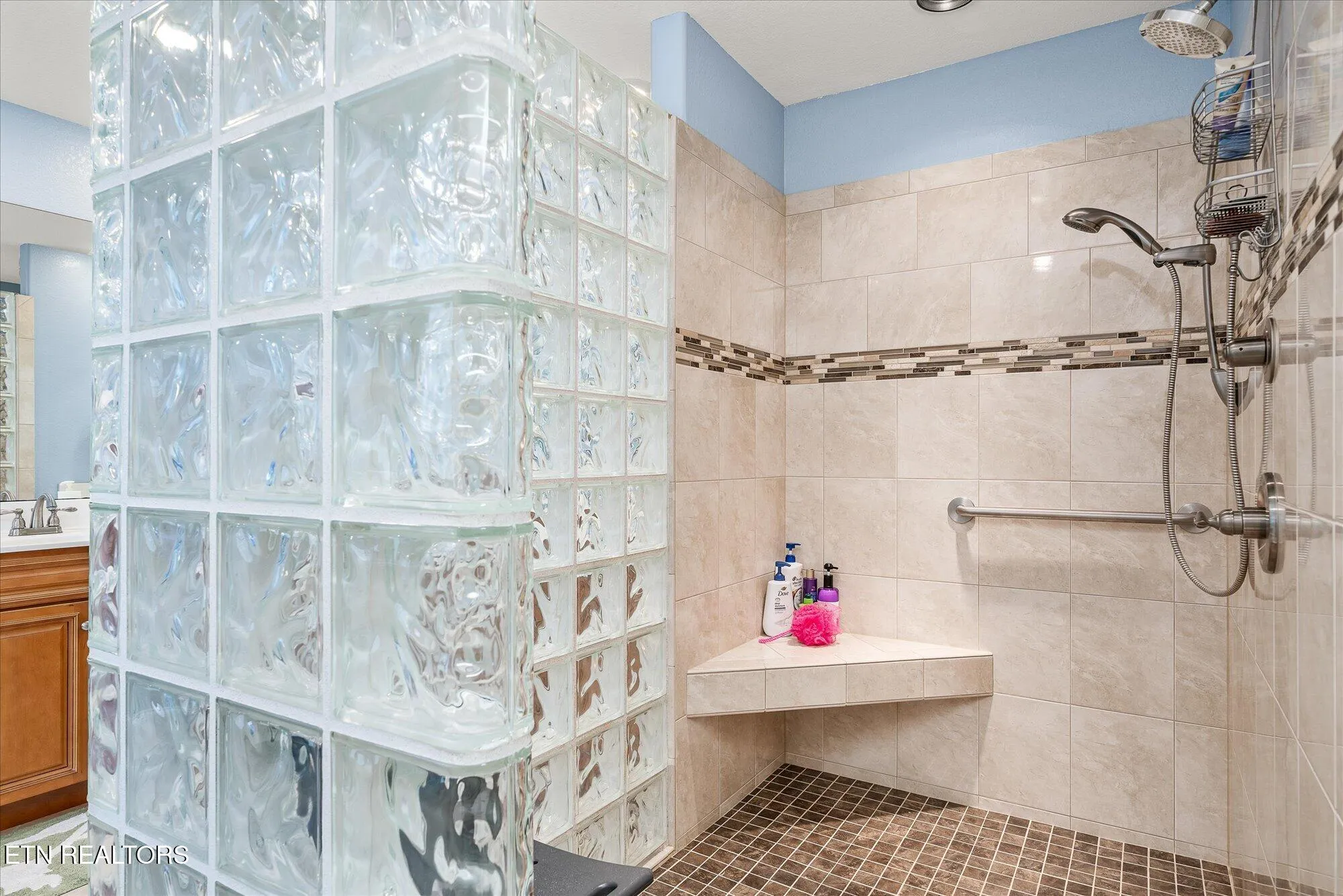 Property Slideshow image 30 of 58 | 13 kenwood ct, Crossville, TN, 38558