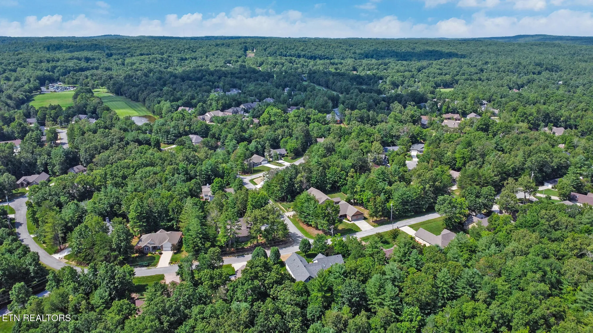 Property Slideshow image 10 of 54 | 31 holly ln, Crossville, TN, 38558