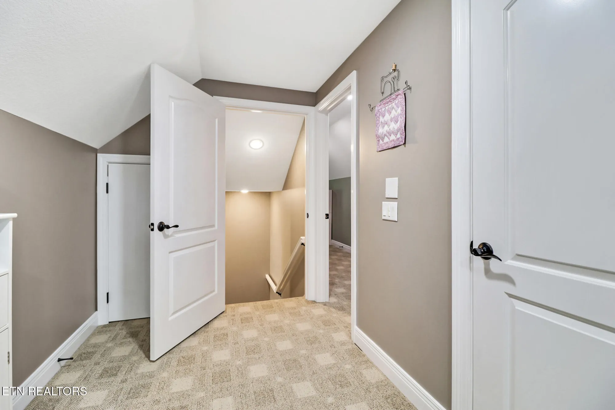 Property Slideshow image 39 of 54 | 31 holly ln, Crossville, TN, 38558