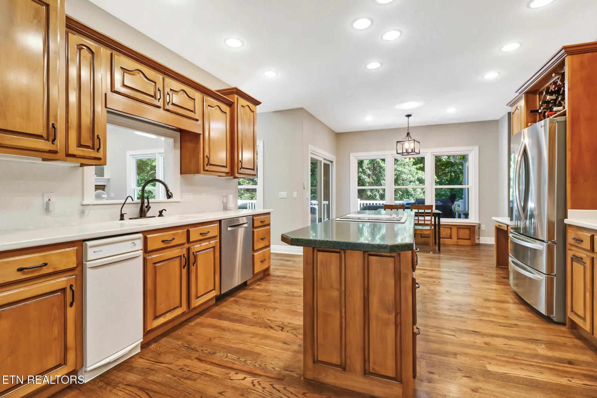 Property Slideshow image 21 of 54 | 31 holly ln, Crossville, TN, 38558