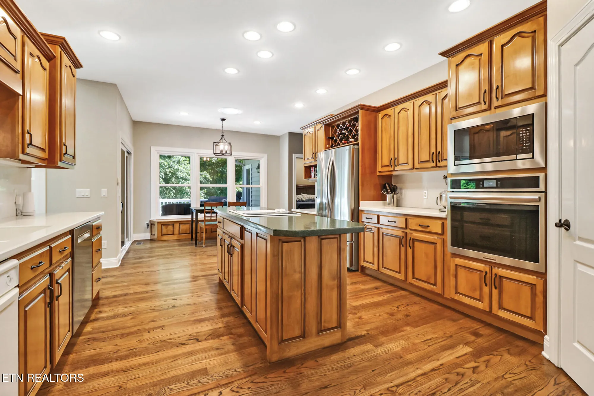 Property Slideshow image 22 of 54 | 31 holly ln, Crossville, TN, 38558