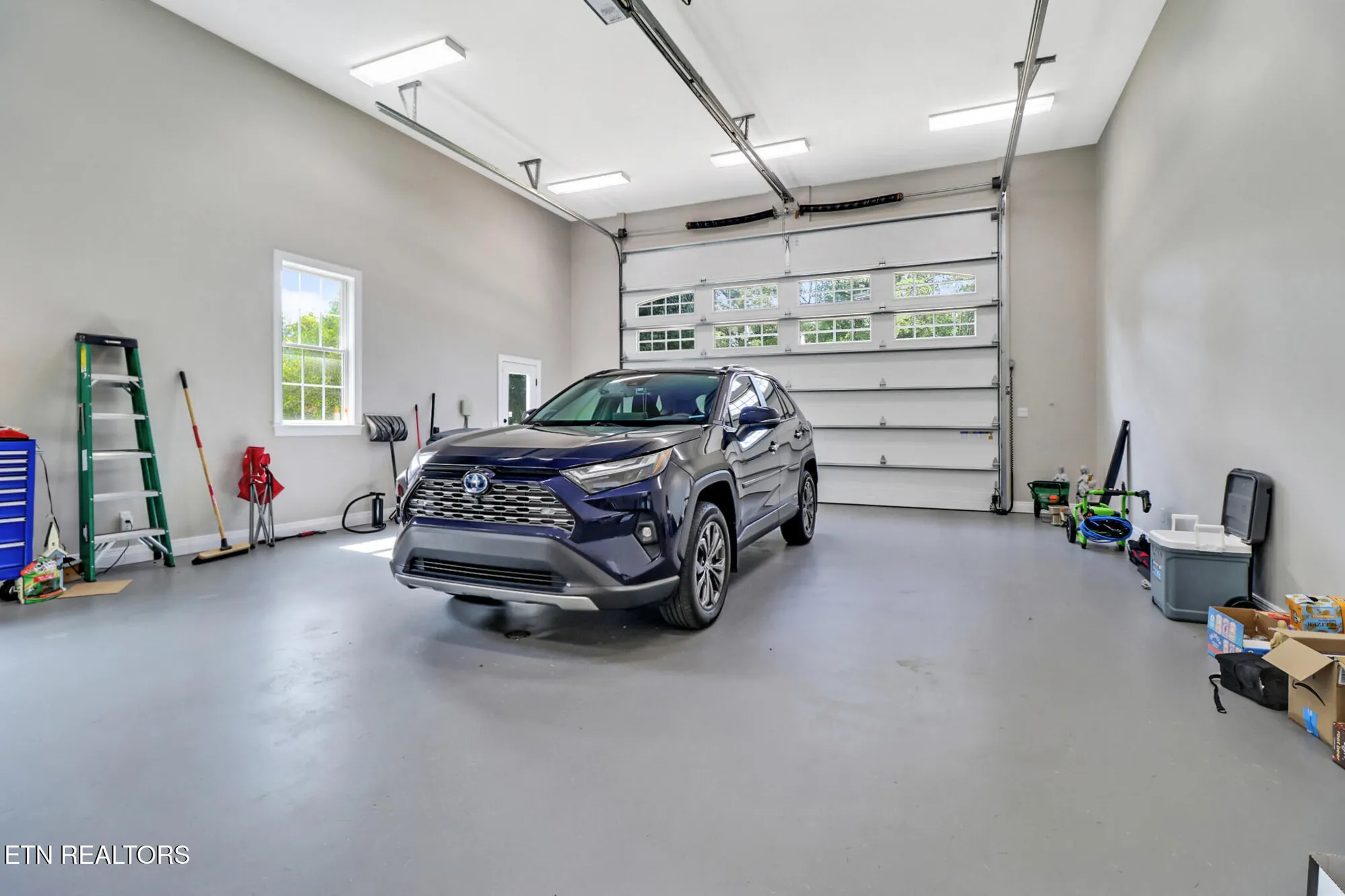 Property Slideshow image 51 of 54 | 31 holly ln, Crossville, TN, 38558