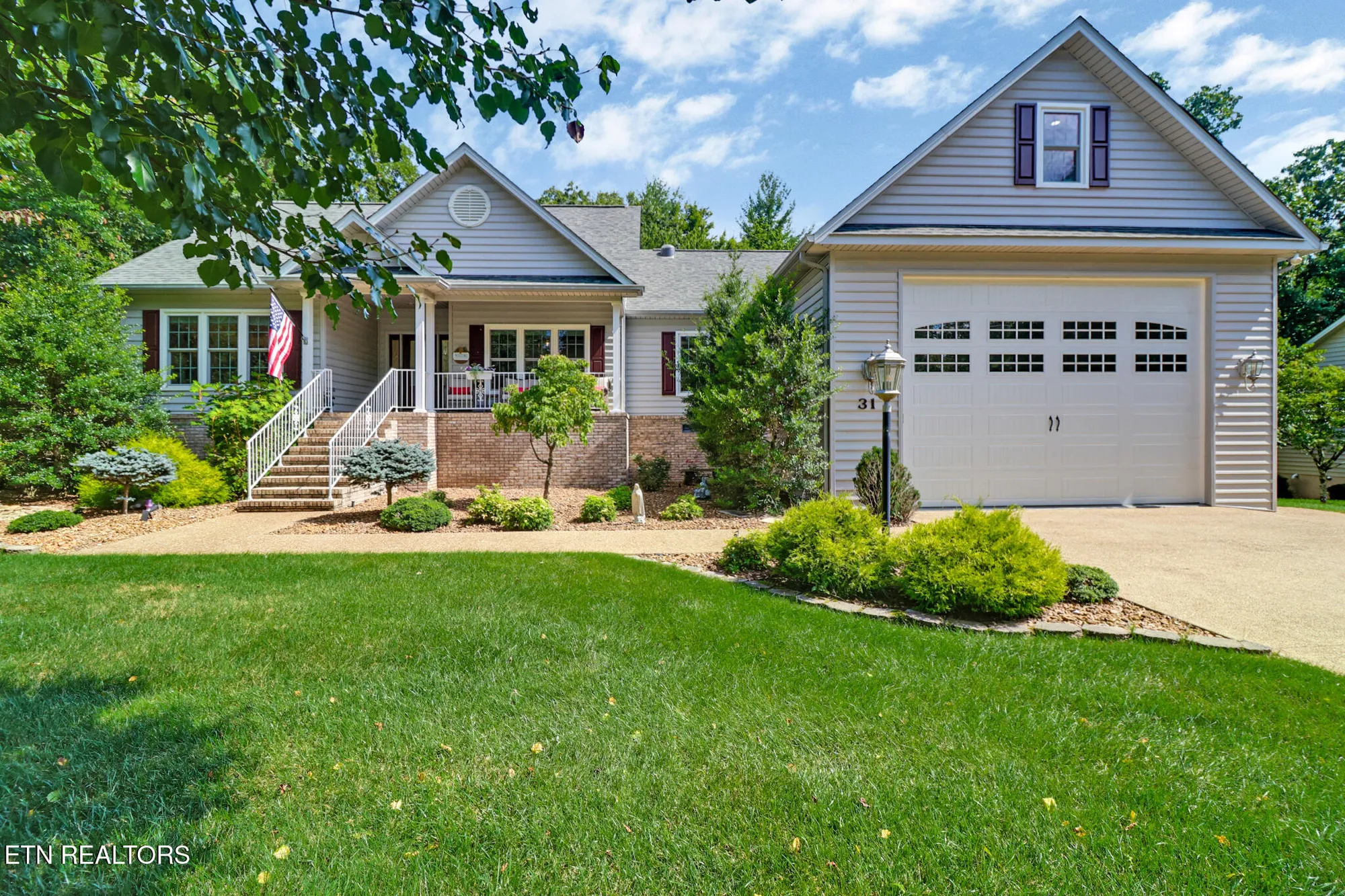 Property Slideshow image 1 of 54 | 31 holly ln, Crossville, TN, 38558