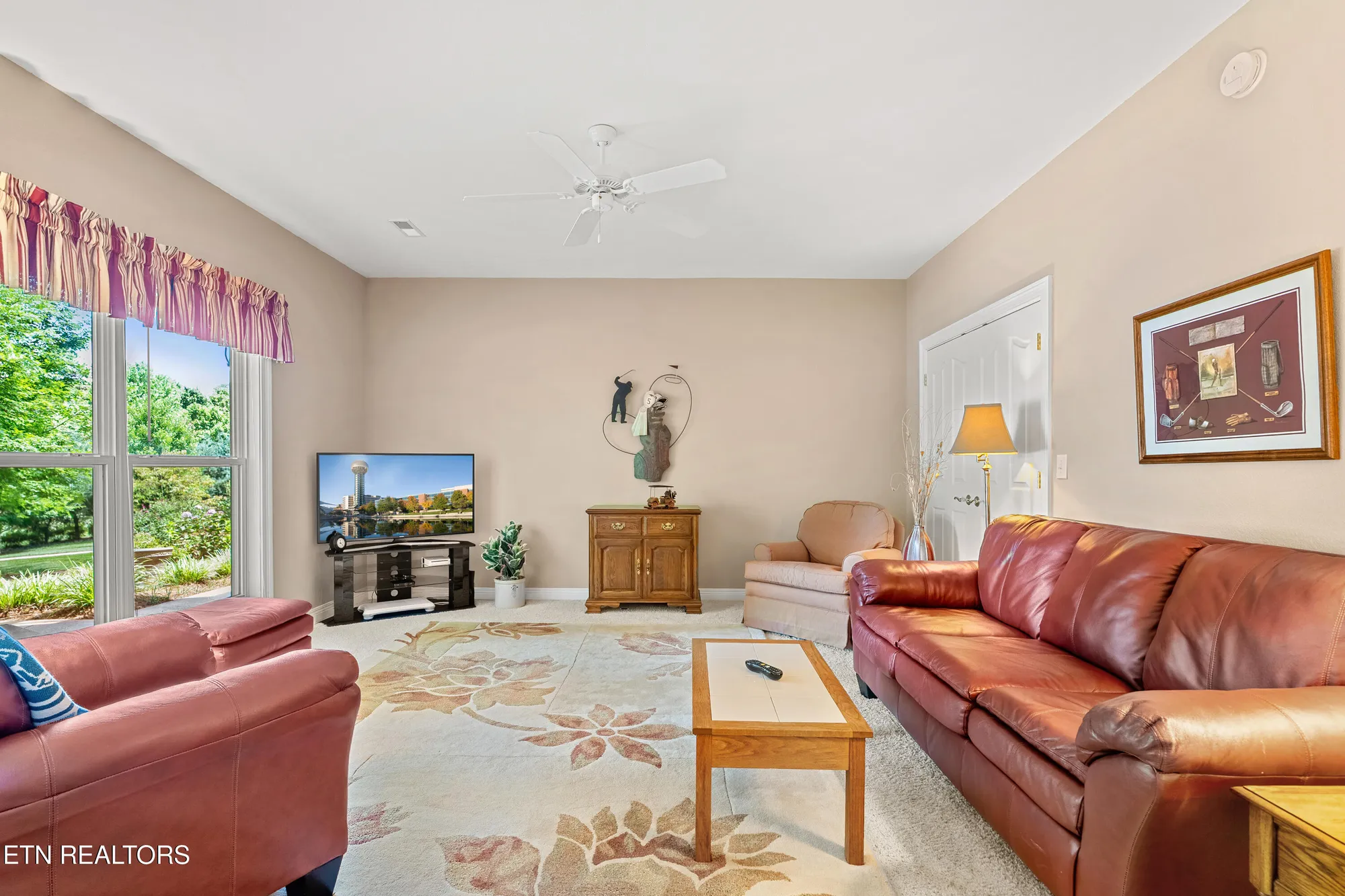 Property Slideshow image 38 of 56 | 300 marsh hawk dr, Vonore, TN, 37885