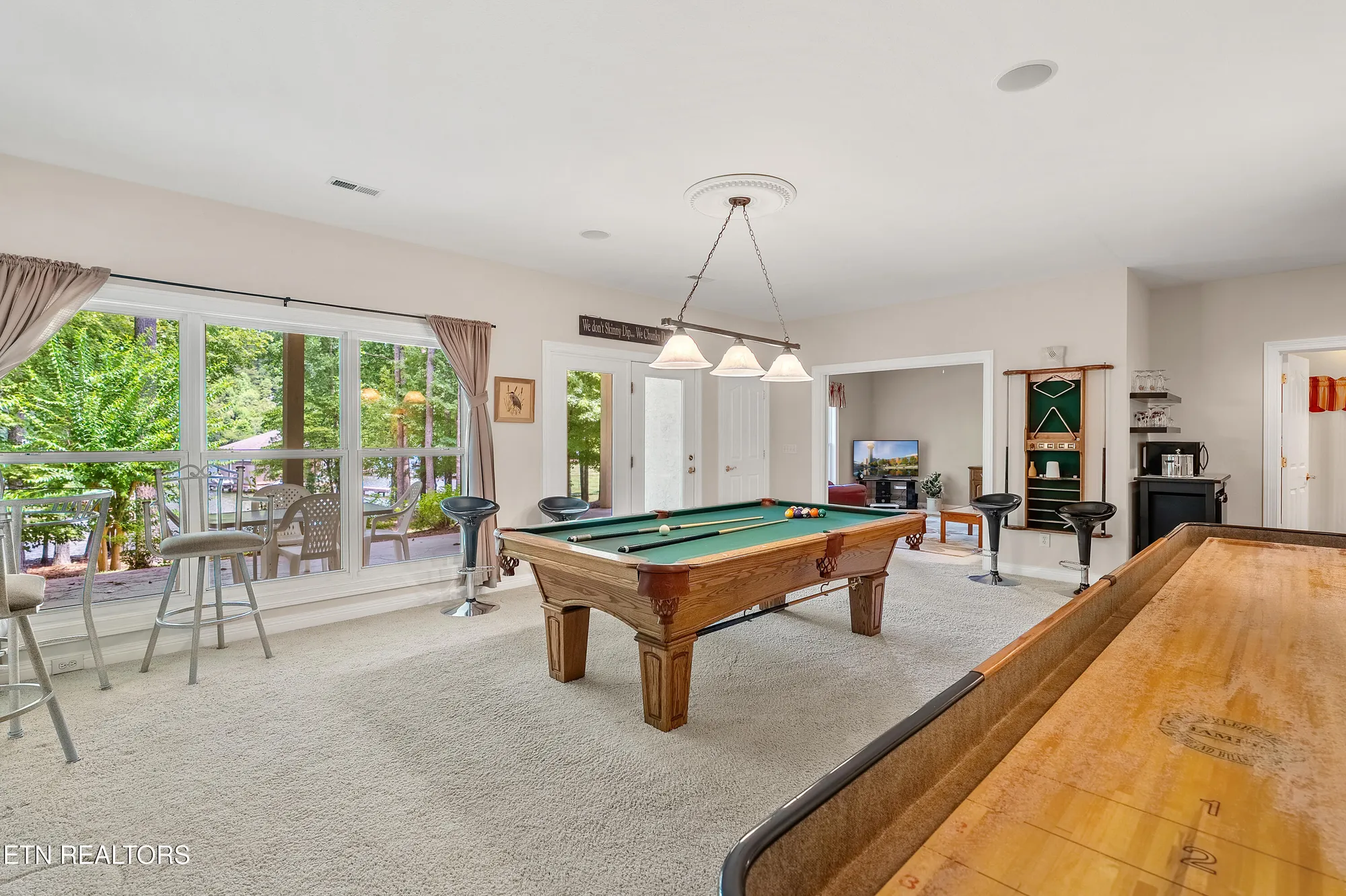 Property Slideshow image 36 of 56 | 300 marsh hawk dr, Vonore, TN, 37885