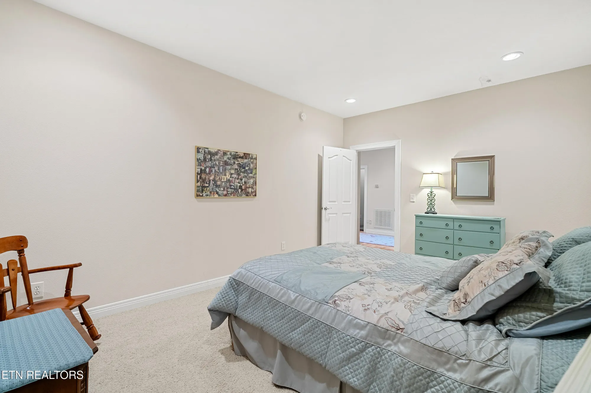 Property Slideshow image 43 of 56 | 300 marsh hawk dr, Vonore, TN, 37885