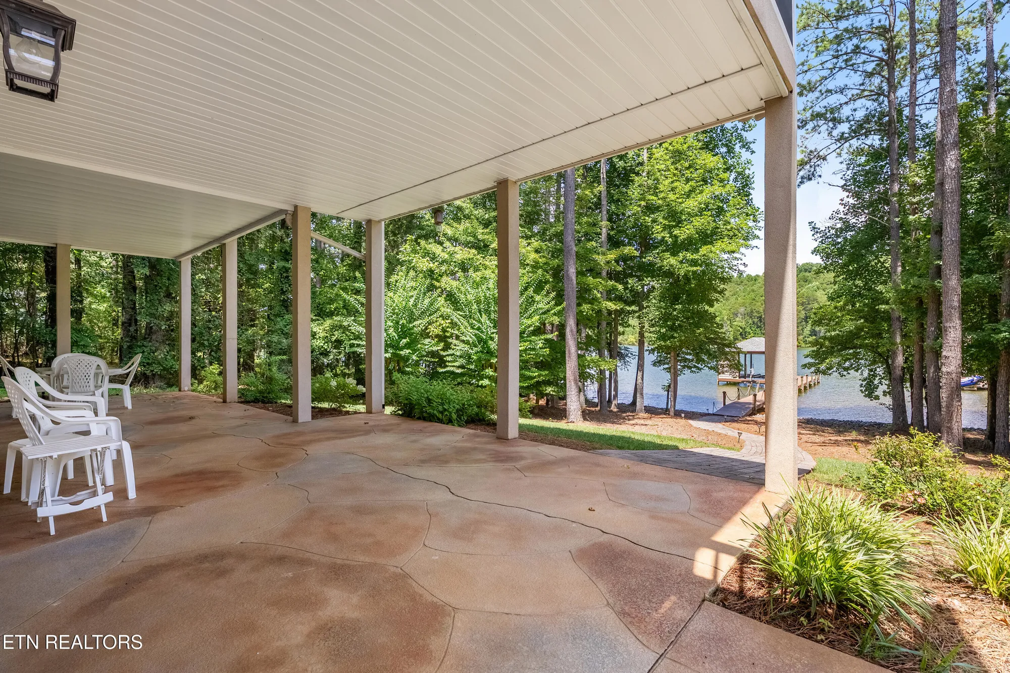 Property Slideshow image 47 of 56 | 300 marsh hawk dr, Vonore, TN, 37885