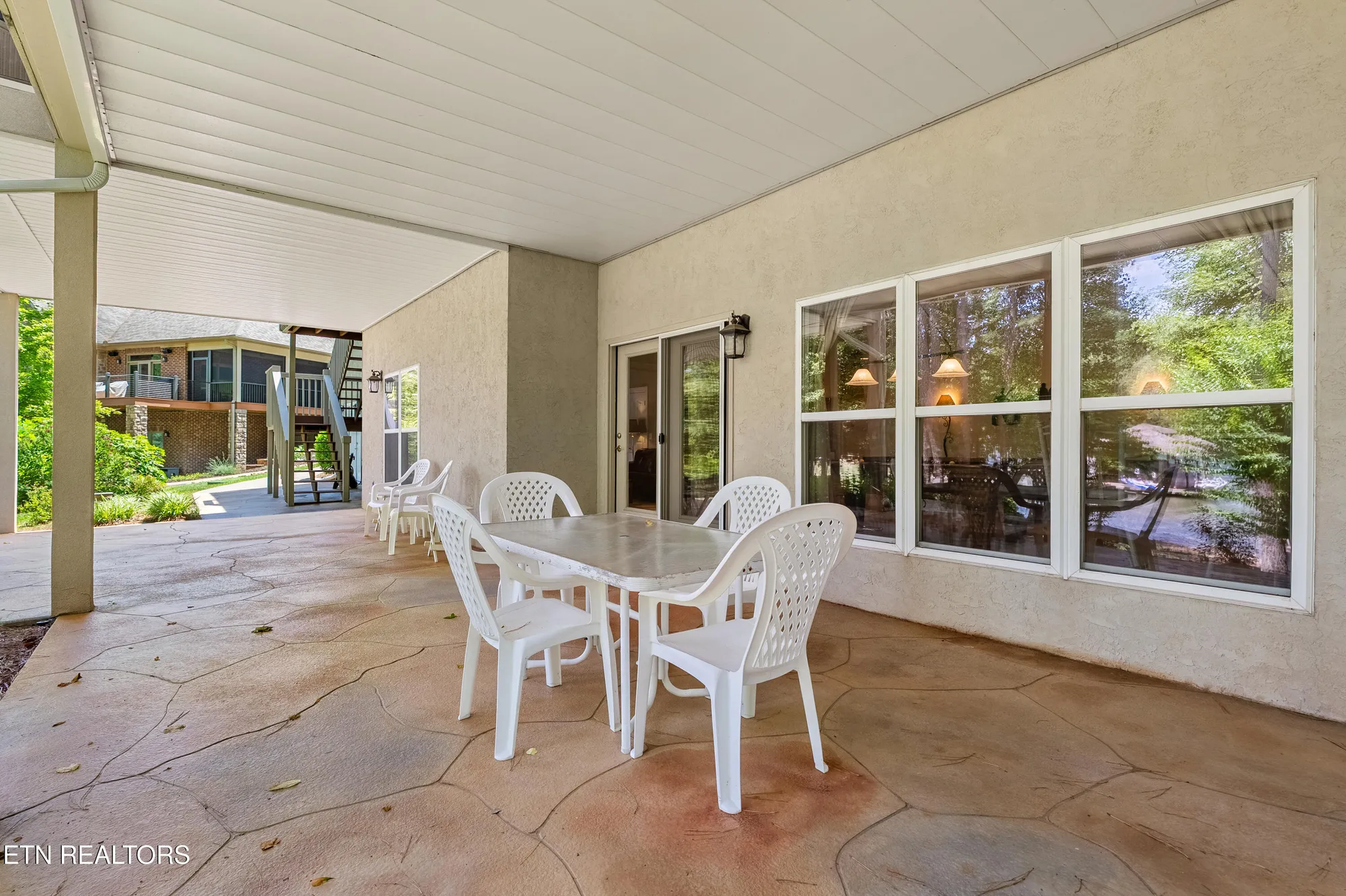 Property Slideshow image 50 of 56 | 300 marsh hawk dr, Vonore, TN, 37885