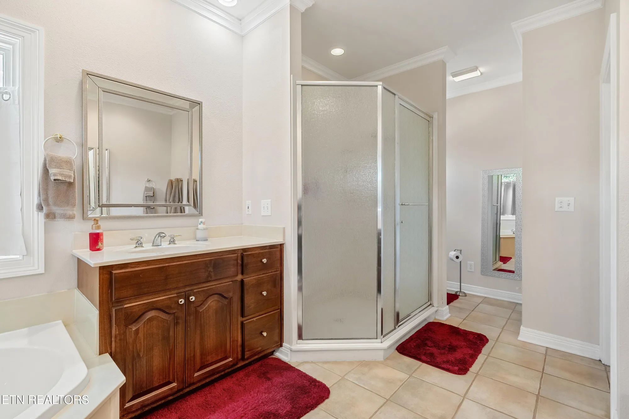 Property Slideshow image 24 of 56 | 300 marsh hawk dr, Vonore, TN, 37885