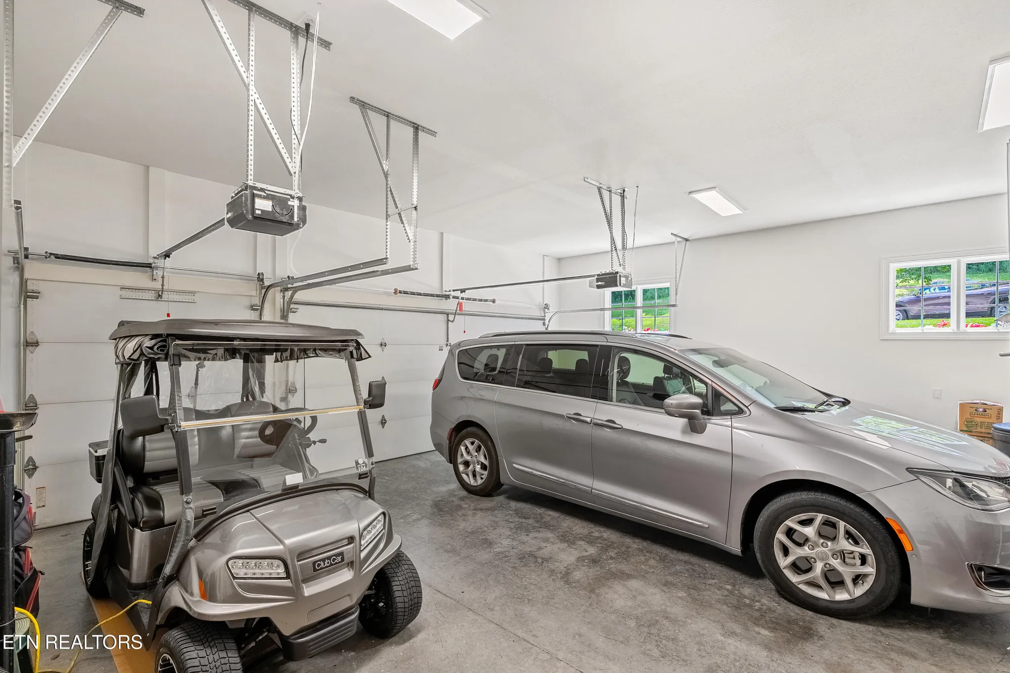 Property Slideshow image 31 of 56 | 300 marsh hawk dr, Vonore, TN, 37885