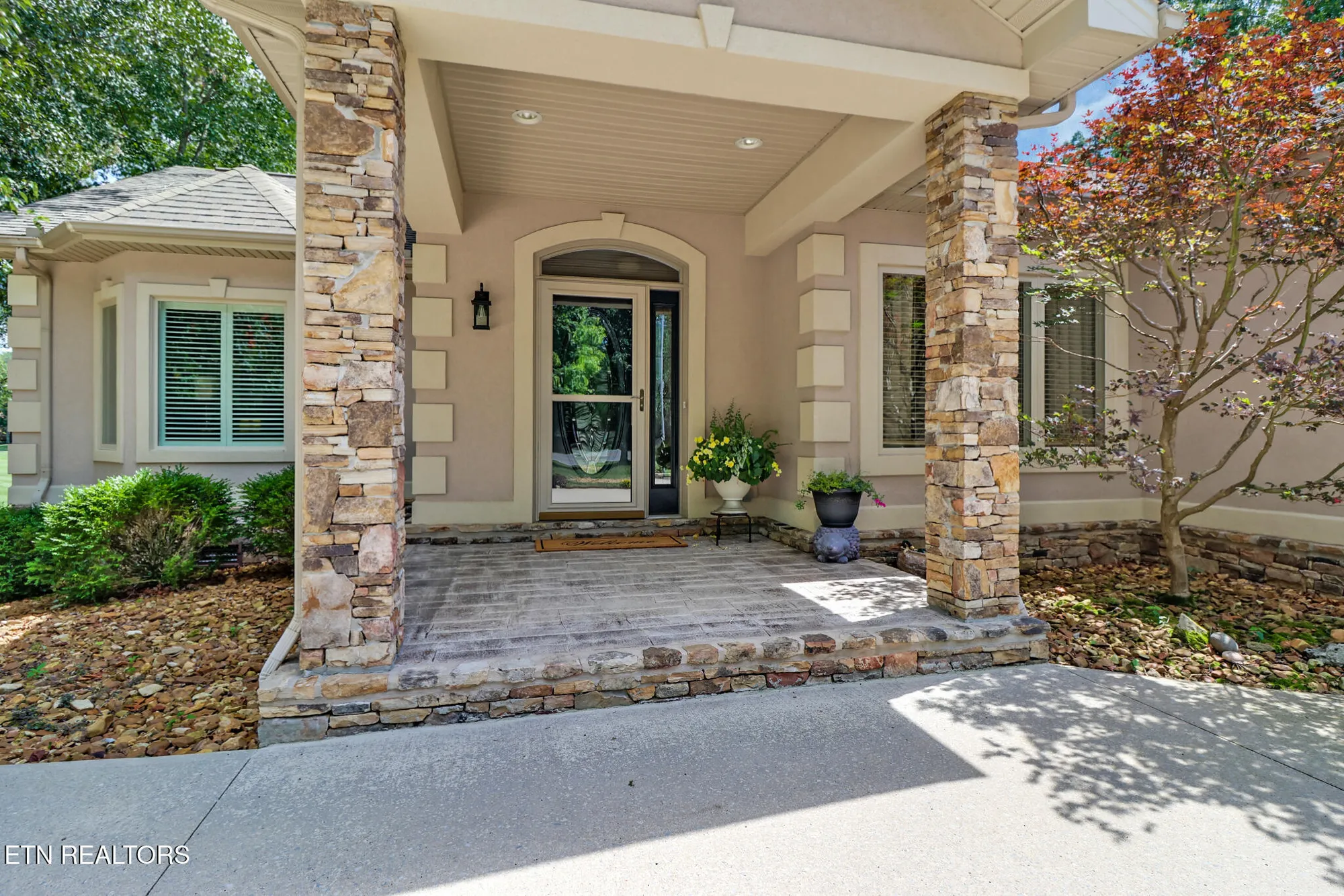 Property Slideshow image 7 of 53 | 125 forest hill dr, Crossville, TN, 38558