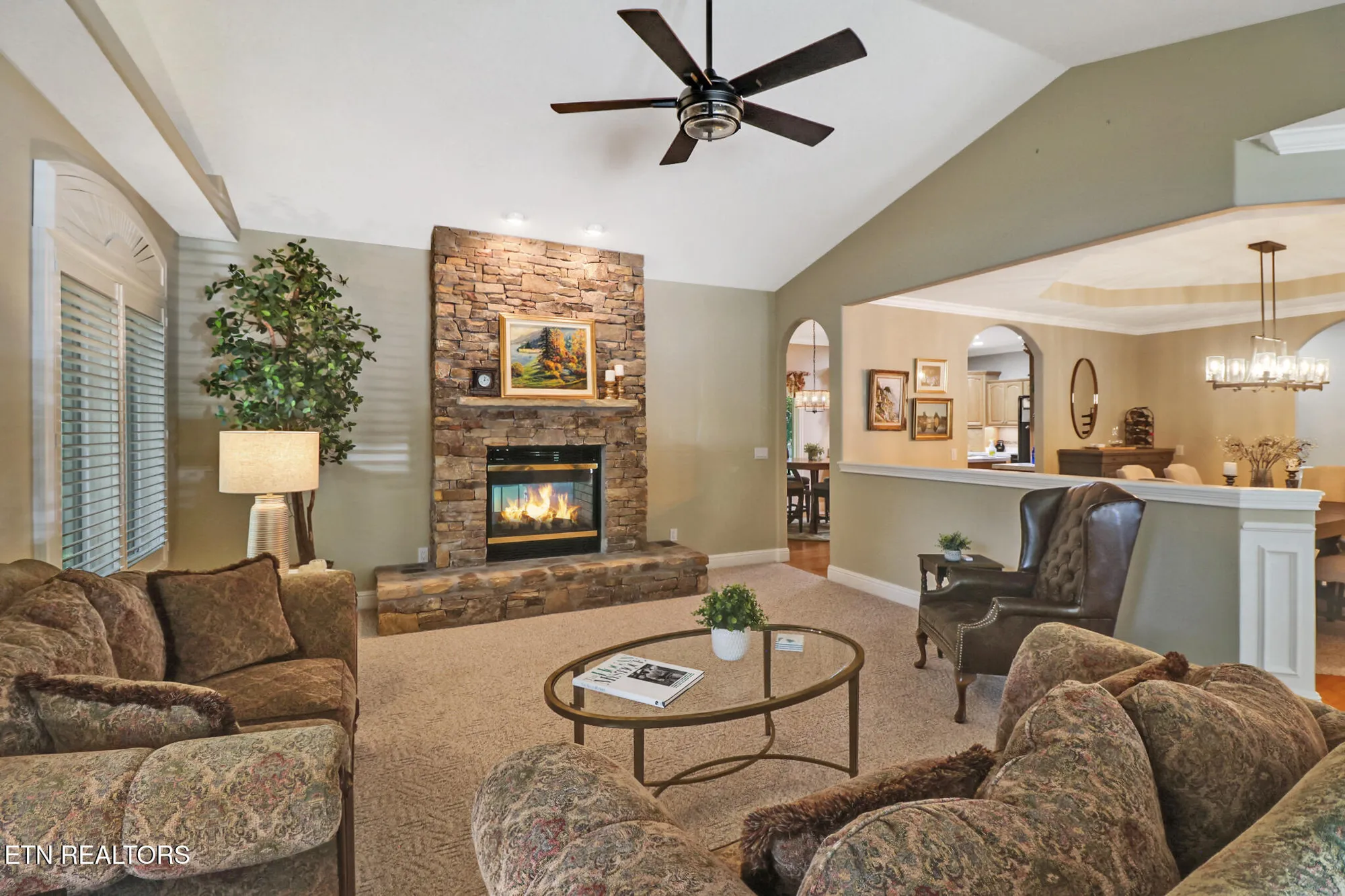 Property Slideshow image 12 of 53 | 125 forest hill dr, Crossville, TN, 38558