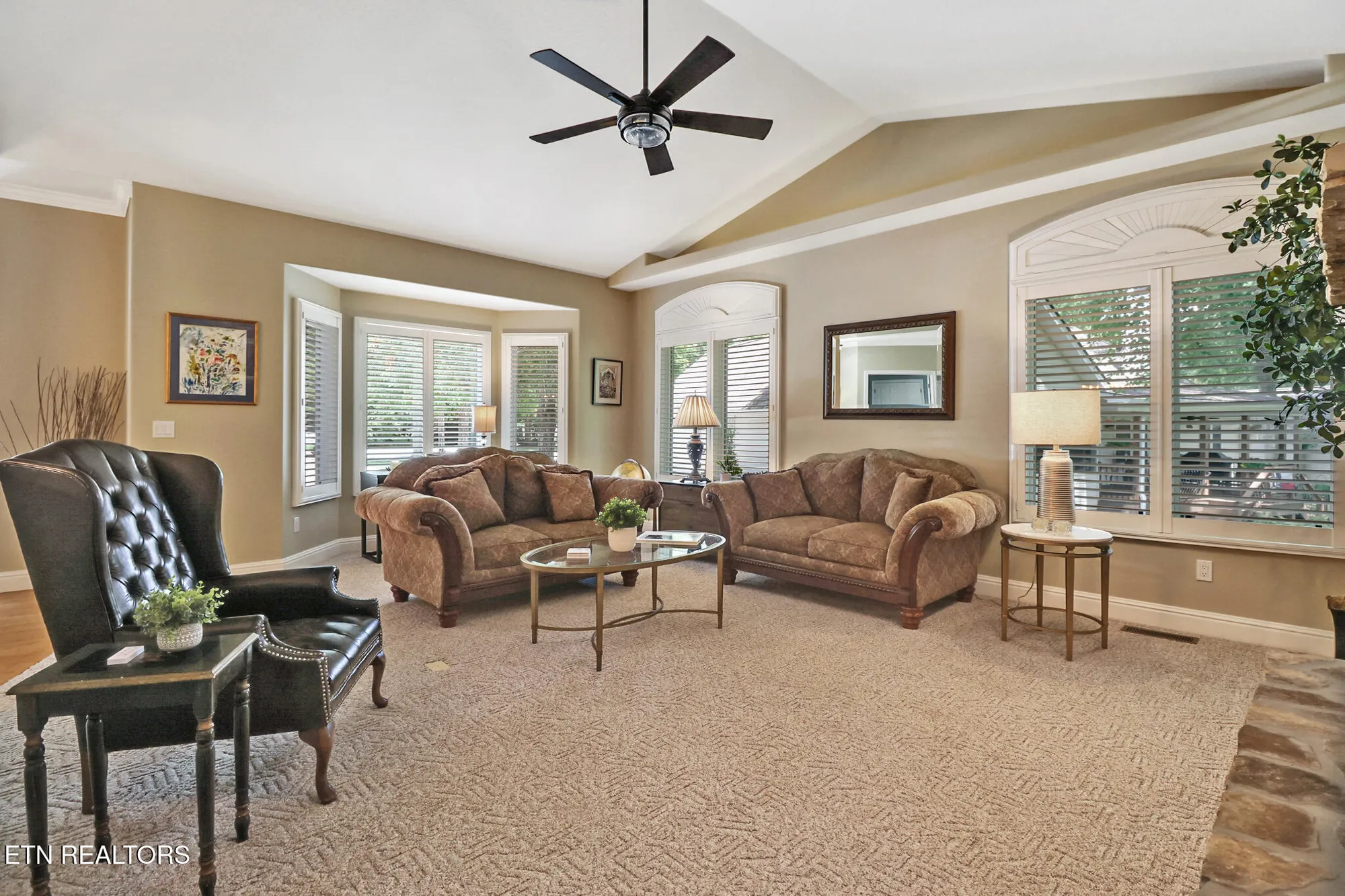 Property Slideshow image 13 of 53 | 125 forest hill dr, Crossville, TN, 38558