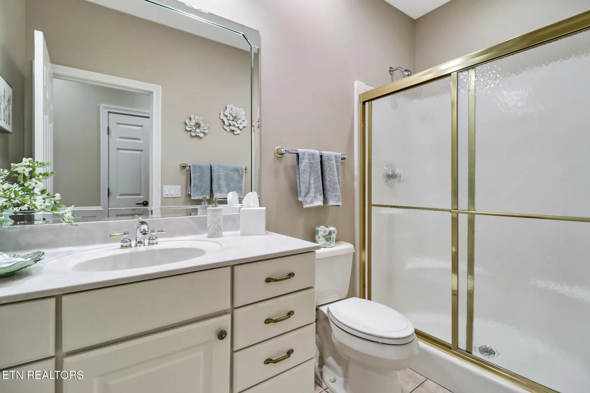 Property Slideshow image 34 of 53 | 125 forest hill dr, Crossville, TN, 38558